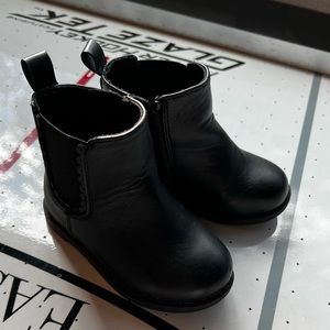 Toddler old navy boots